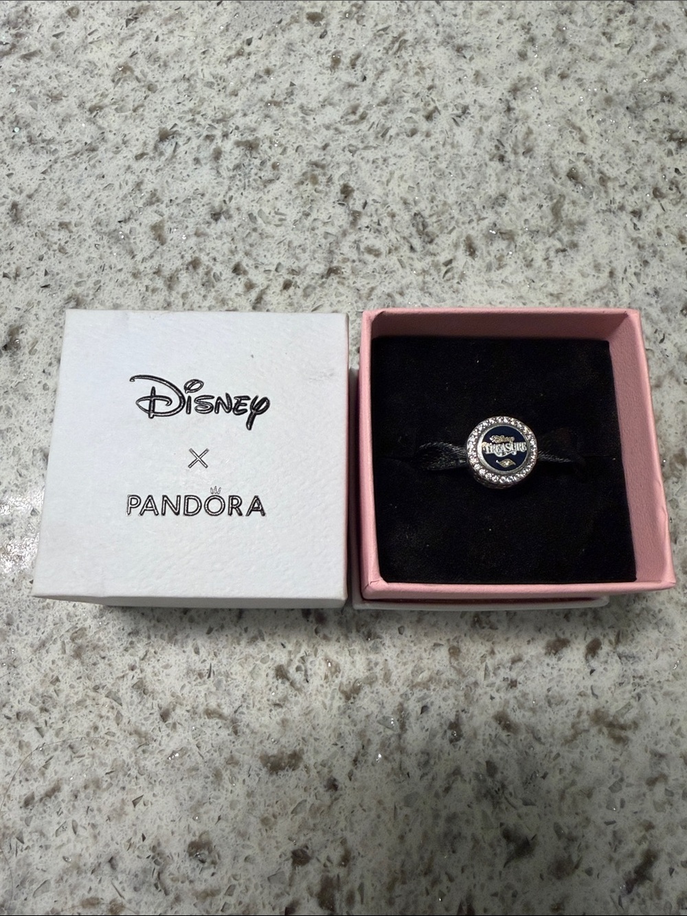 Disney x Pandora “Disney Treasure” Disney Cruise Line Charm